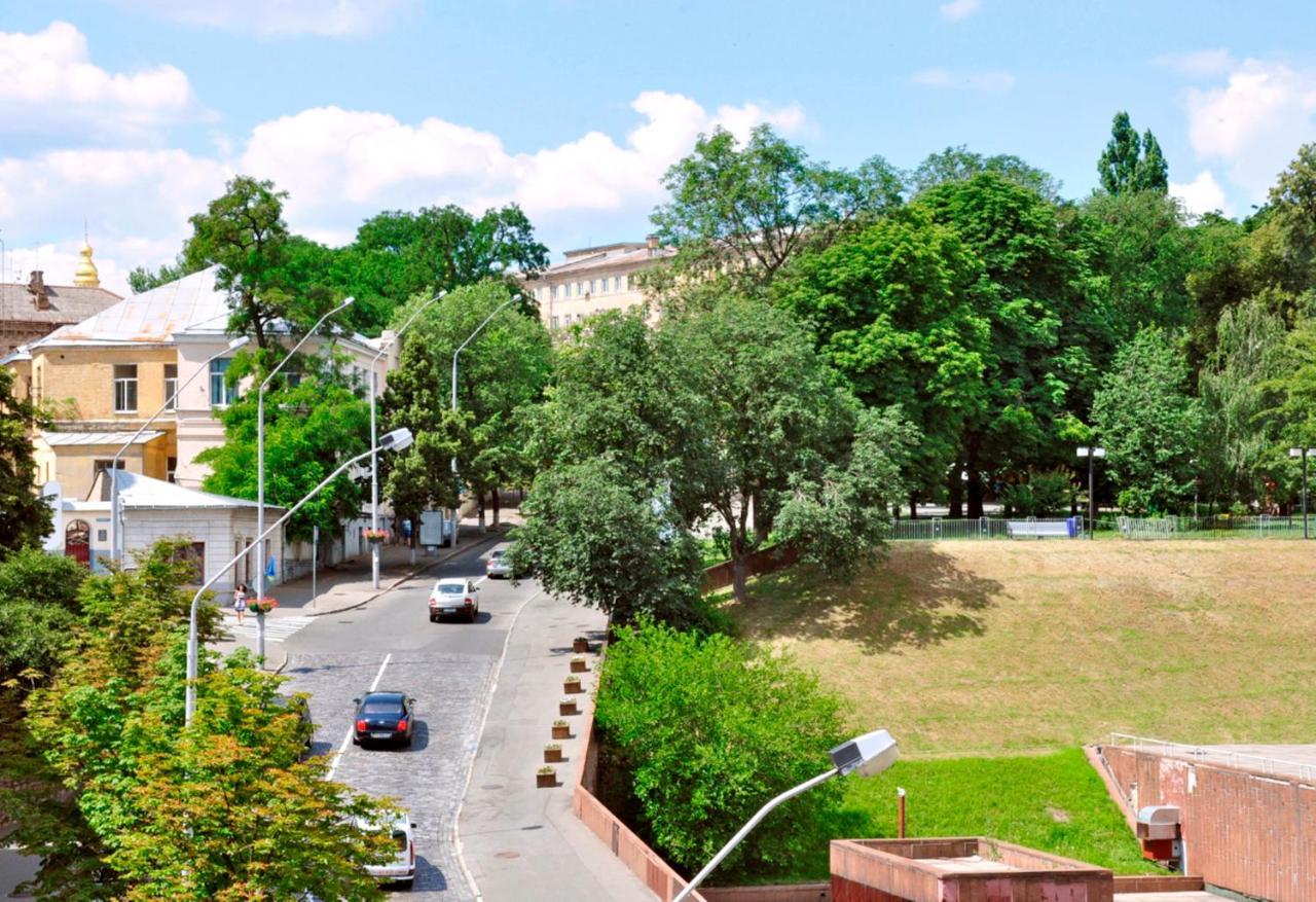 Apartments On Independence Square Киев Номер фото