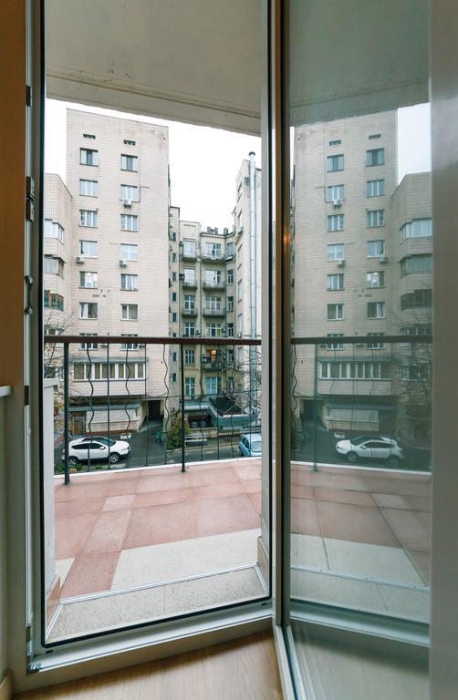 Apartments On Independence Square Киев Экстерьер фото