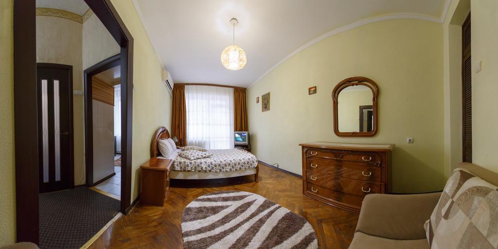 Apartments On Independence Square Киев Экстерьер фото