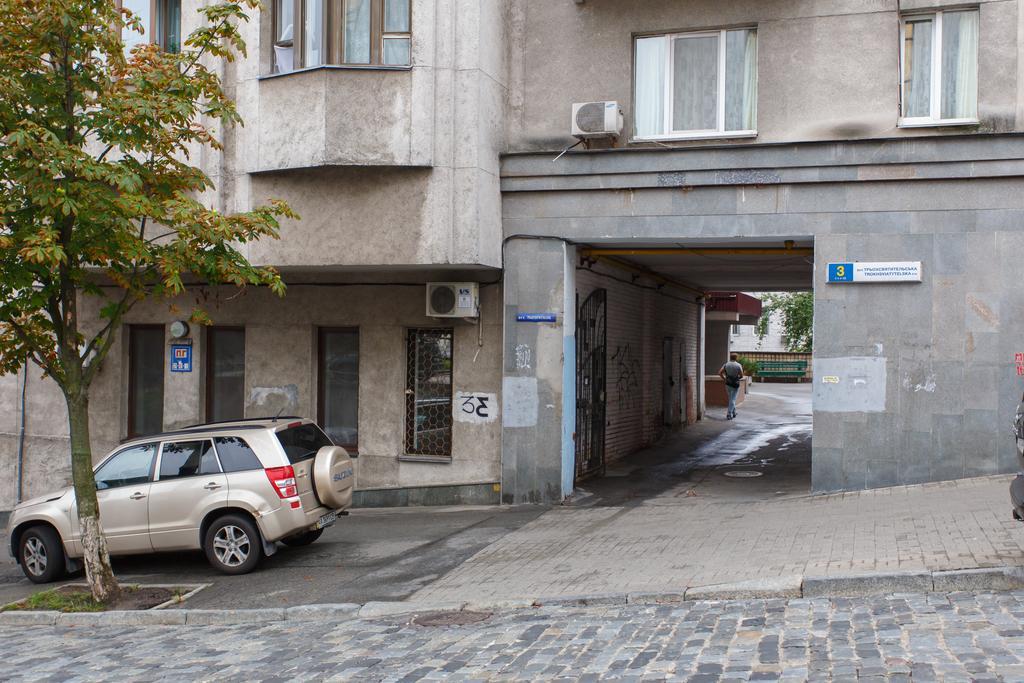 Apartments On Independence Square Киев Экстерьер фото
