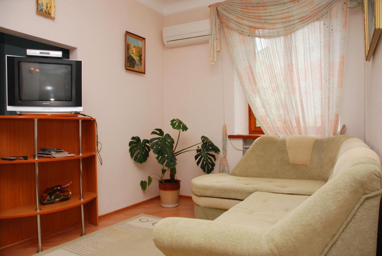 Apartments On Independence Square Киев Экстерьер фото