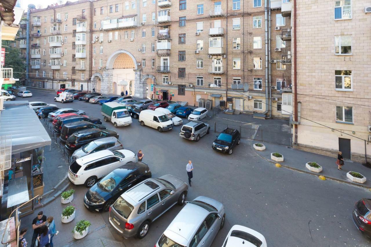 Apartments On Independence Square Киев Экстерьер фото